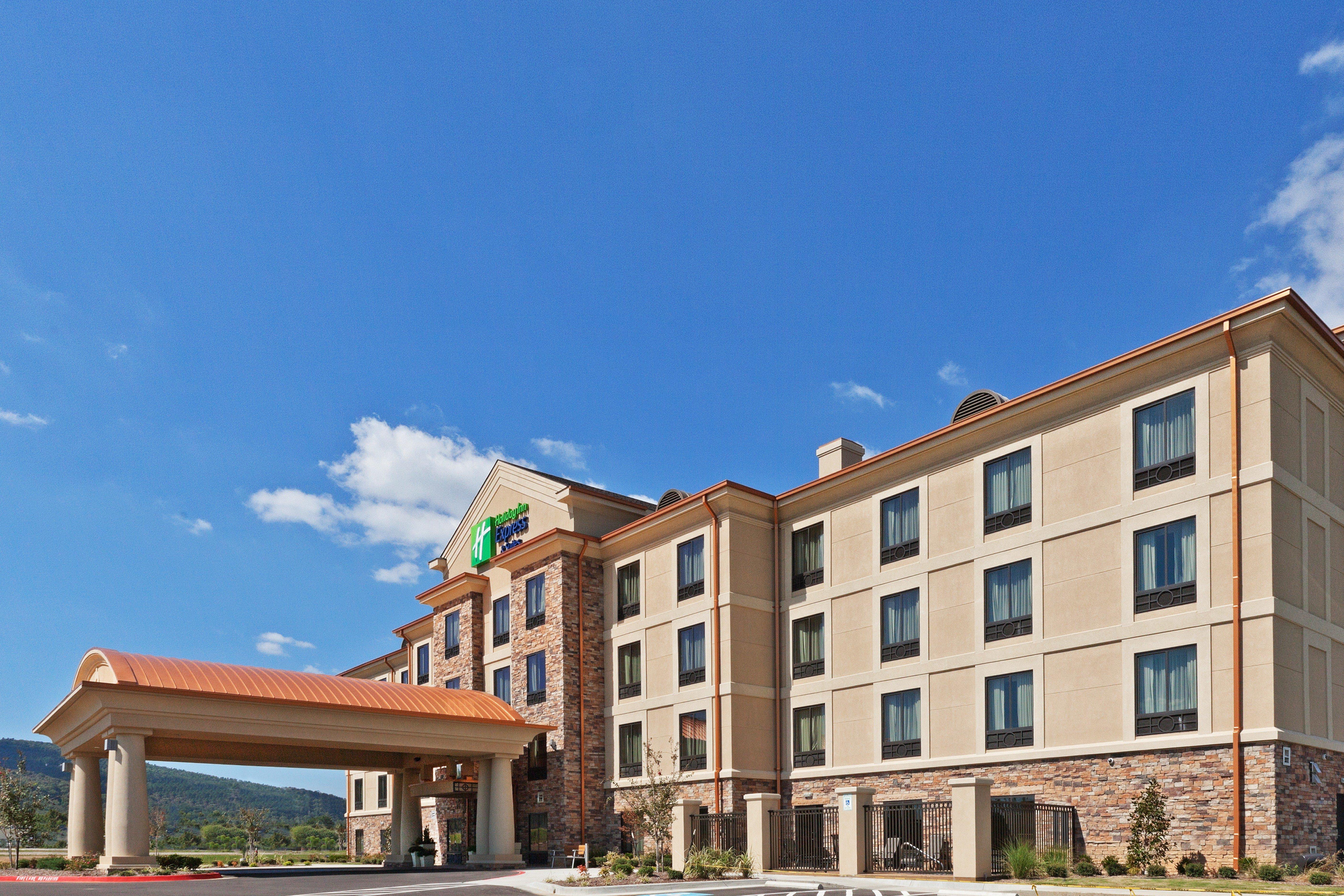 Holiday Inn Express & Suites Poteau By Ihg Екстериор снимка
