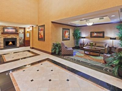 Holiday Inn Express & Suites Poteau By Ihg Екстериор снимка
